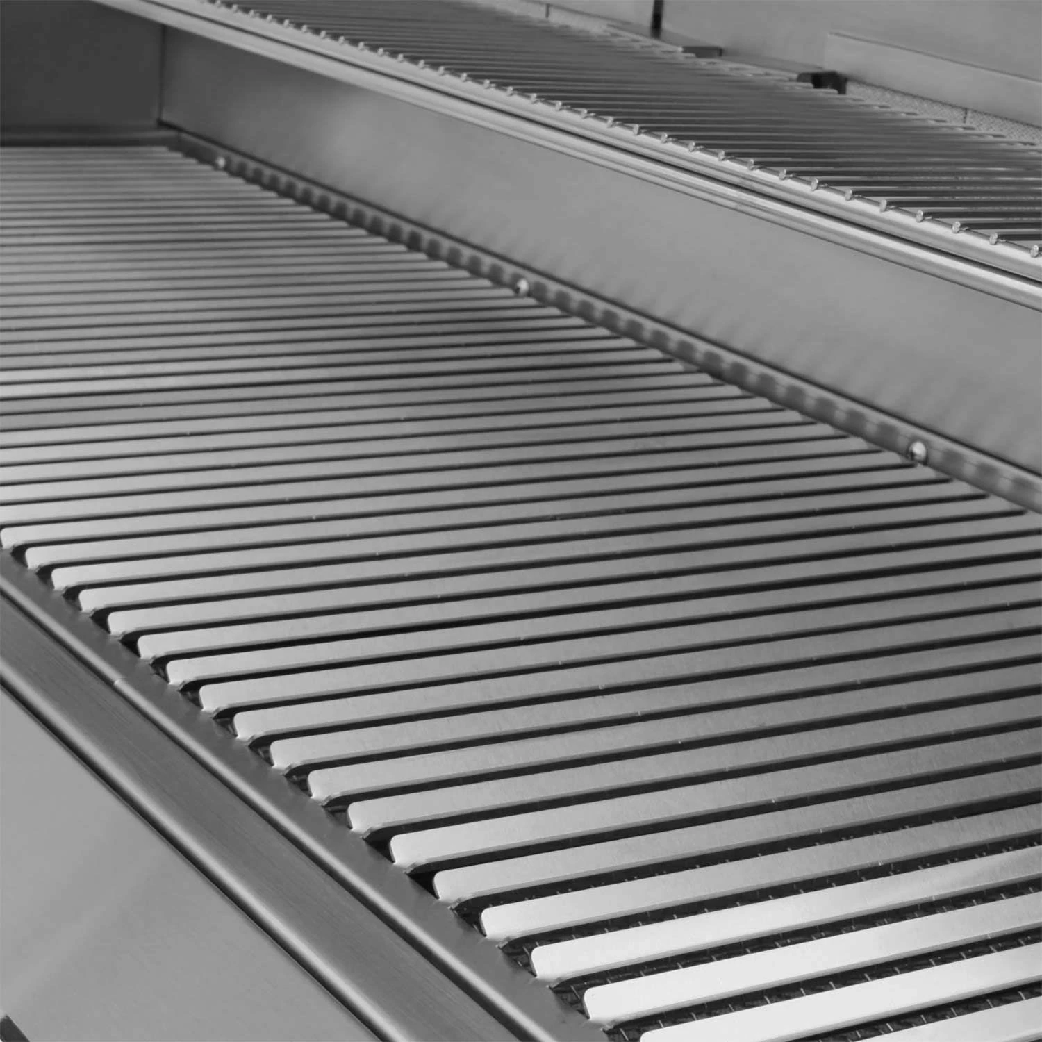 Solaire AGBQ-56 56-Inch Built-In All Grill With Dual Rotisserie 7 Solaire AGBQ-56 56-Inch Built-In All Grill With Dual Rotisserie - Image 7