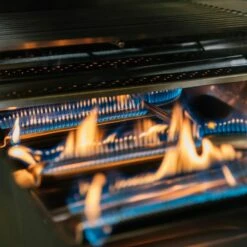 American Made Grills Atlas 36-Inch Built-In Gas Grill -Broil King Shop amg ats36 b config f 05 23