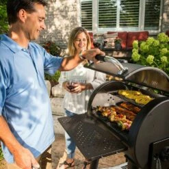 Broil King 945050 Regal Grill 400 Charcoal Smoker, 25.5-Inches -Broil King Shop bk 945050 e 08 22