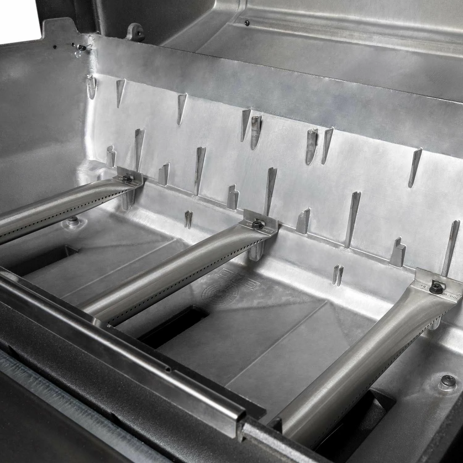 Broil King SIG-320 Signet 320 3-Burner Grill On 2-Wheel Cart, 25.5-Inches 9 Broil King SIG-320 Signet 320 3-Burner Grill On 2-Wheel Cart, 25.5-Inches - Image 9