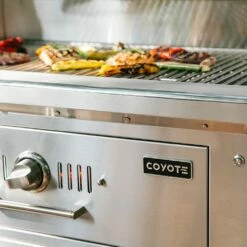 Coyote Stainless Steel Built-In Charcoal Grill, 36-Inch (C1CH36) -Broil King Shop c1ch36 c1ch36ct ls e 07 21