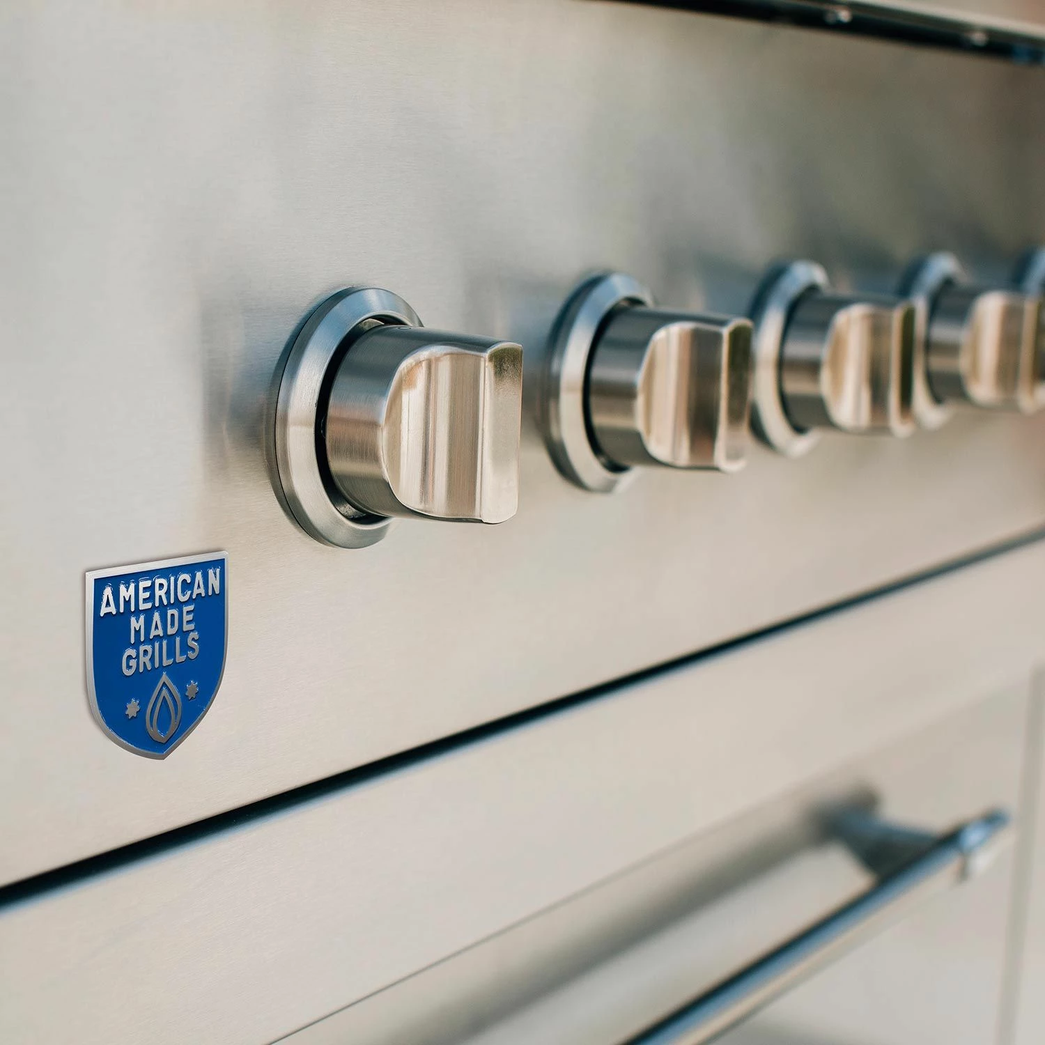 American Made Grills AMG-ENC54-CART Encore 54-Inch Dual Fuel Wood And Gas Grill With Infrared Searing Burner And Rotisserie Kit On Cart 7 American Made Grills AMG-ENC54-CART Encore 54-Inch Dual Fuel Wood And Gas Grill With Infrared Searing Burner And Rotisserie Kit On Cart - Image 7