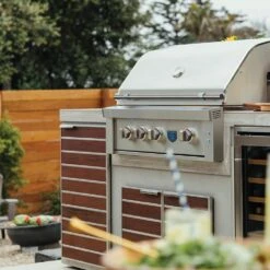 American Made Grills AMG-EST42 Estate 42-Inch Built-In Gas Grill With Infrared Searing Burner And Rotisserie Kit -Broil King Shop est30 o 04 21