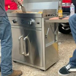 Le Griddle Big Texan Freestanding Dual Fuel Gas Griddle -Broil King Shop gee75 gfcart75 c 05 23 1