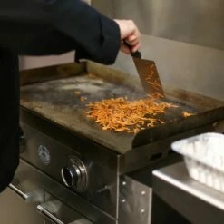 Le Griddle Ranch Hand Freestanding Dual Fuel Gas Griddle -Broil King Shop gfe75 gfcart75 d 05 23