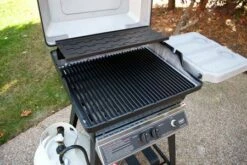 Modern Home Products JNR4 Gas Grill On Cart, 22-Inch -Broil King Shop jnr lid open