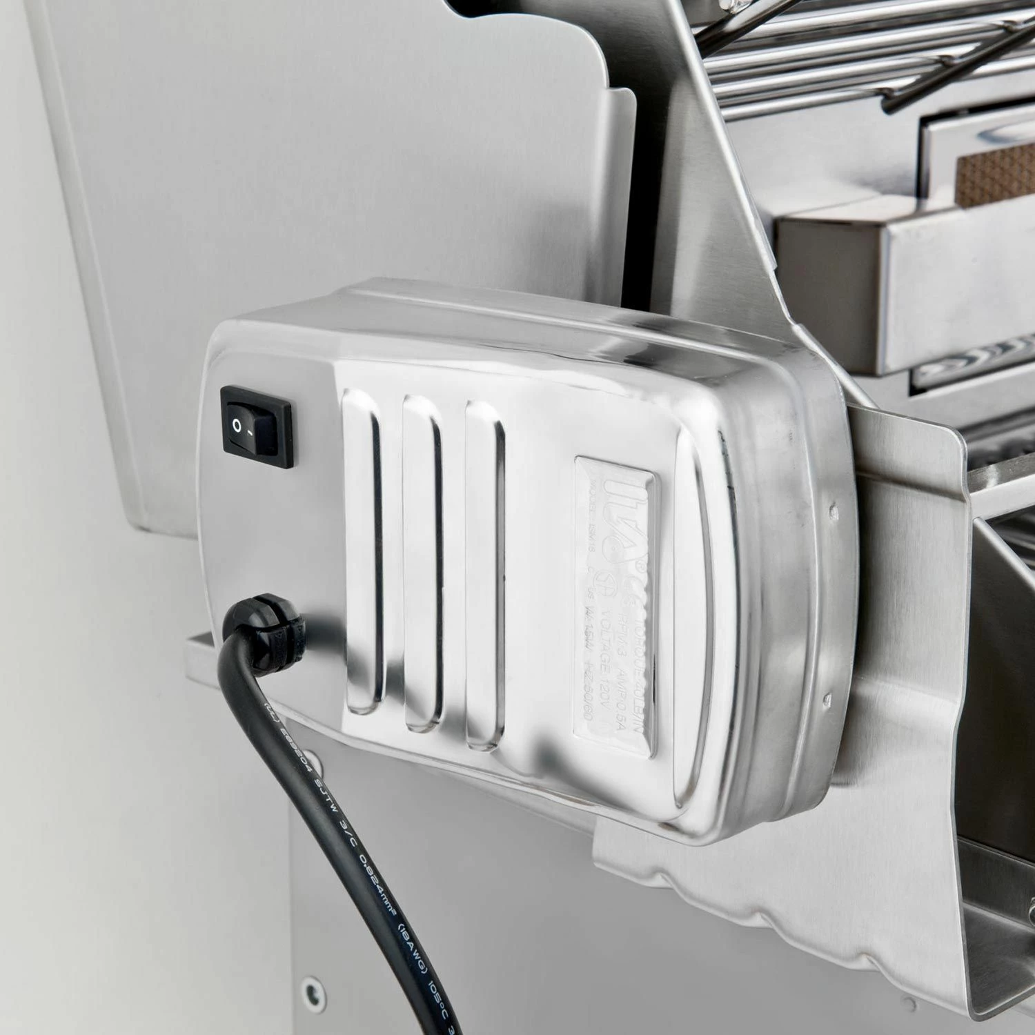 Lion L90000 40-Inch Freestanding Grill 6 Lion L90000 40-Inch Freestanding Grill - Image 6