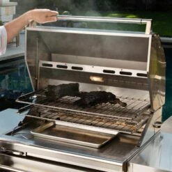 Lynx LSMK Sonoma 30-Inch Built-In/Countertop Smoker -Broil King Shop lsmk b