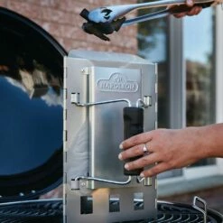 Napoleon PRO22K-CART-2 Rodeo Pro Charcoal Kettle Grill On Cart -Broil King Shop pro22k leg 2 feat d 07 20 1