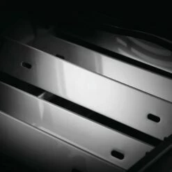 Napoleon R425K-1 Rogue 425 Black Gas Grill On Cart -Broil King Shop rogue 1 feat g searplates 06 20