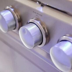 Summerset TRL32 TRL Series Gas Grill On Deluxe Cart, 32-Inch -Broil King Shop trl back knob 01 20 4