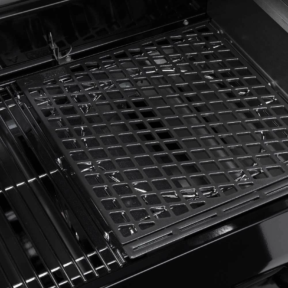 Weber SmokeFire Sear + ELX4 Freestanding Pellet Grill, 24-Inch (WEB-22722001) 5 Weber SmokeFire Sear + ELX4 Freestanding Pellet Grill, 24-Inch (WEB-22722001) - Image 5