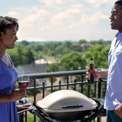 Weber Q2000 Portable Propane Gas Grill With Side Tables (WEB-53060001) -Broil King Shop web 53060001 ls a 05 22