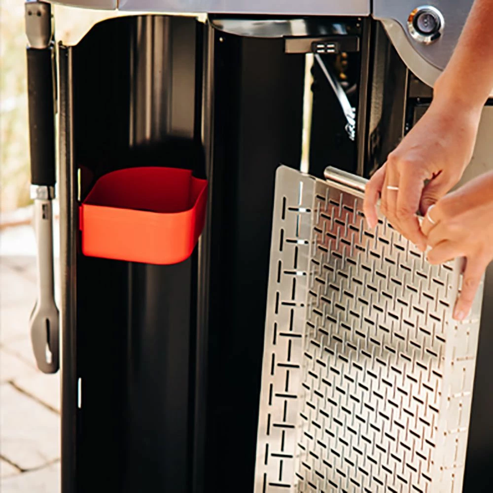 Weber Genesis 3-Burner Freestanding Gas Grill With Sear Burner And Side Burner (WEB-E-S-335) 9 Weber Genesis 3-Burner Freestanding Gas Grill With Sear Burner And Side Burner (WEB-E-S-335) - Image 9